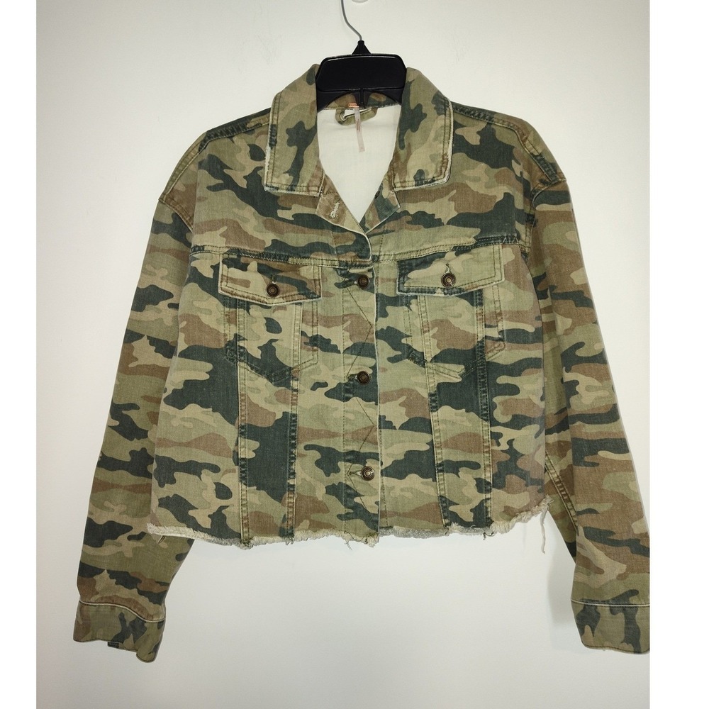 Free People Camo Denim Jacket Cropped Raw Hem Camouflage Trucker Small Green
